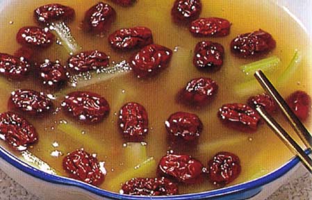 肝炎孕妇调理食谱退黄疸—芹菜煲红枣