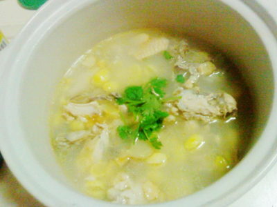 孕妇美容止咳食谱—白果炖鸡汤