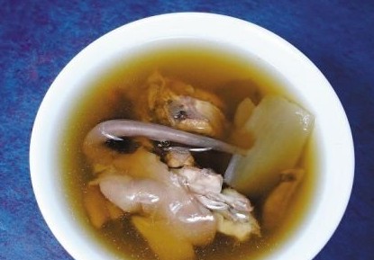 萝卜兔肉汤—养血育胎