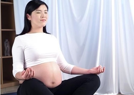 孕期练瑜伽
