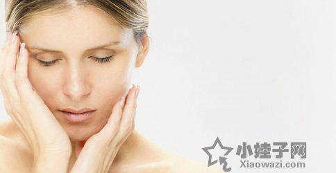 孕期长痘痘怎么办 孕期长痘痘 孕期下巴长痘痘