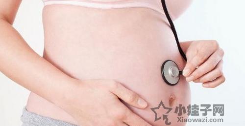 导致胎儿畸形的原因 这些要当心
