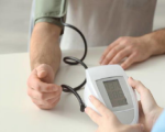 怀孕期间正常血压一般多少，孕期要经常量血压么