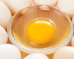 怀孕期间可以吃蛋黄吗，孕期能否吃蛋黄